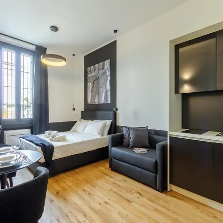 Apartment In Milano Near Center Сasa de vacaciones Milán