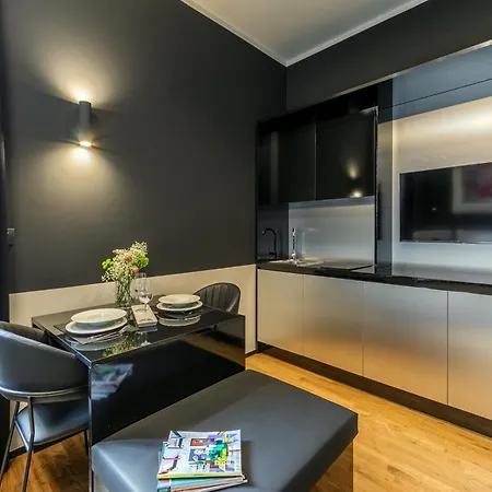 Apartment In Milano Near Center Сasa de vacaciones *
