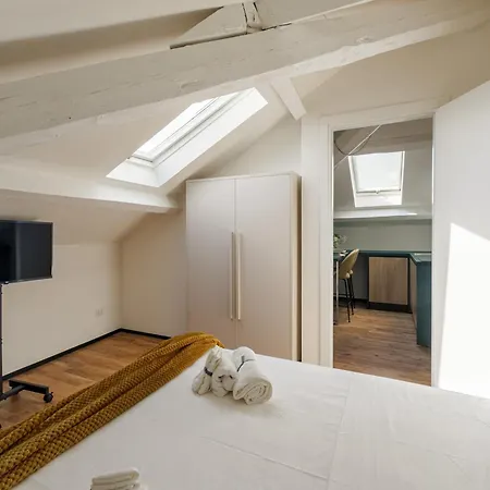 Apartment In Milano Near Center Сasa de vacaciones *